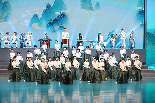 玉溪大地绽放“合唱之花”.jpg
