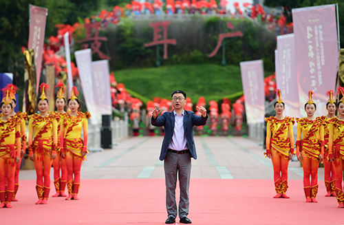 齐聚聂耳故乡 共同唱响“前进前进前进进”1.jpg