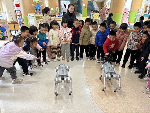 趣味科技节提升孩子科学素养.jpg