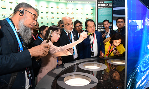 山水人文引宾朋 特色产业展活力——参会嘉宾澄江考察侧记